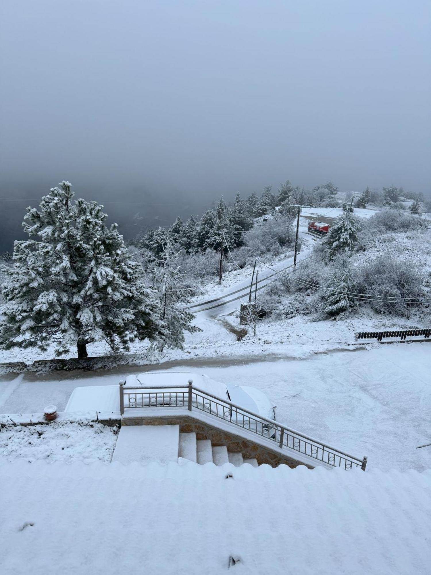 Апартаменты Alafe Relax & View Синикия-Меси-Трикала Экстерьер фото